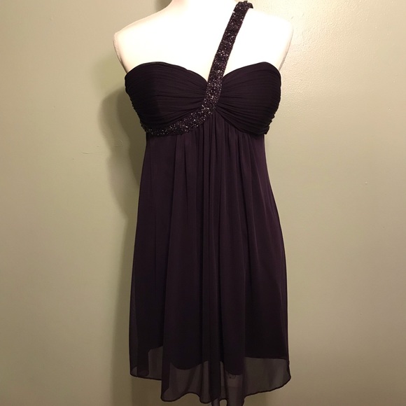 One shoulder plum Cache dress - Picture 2 of 5